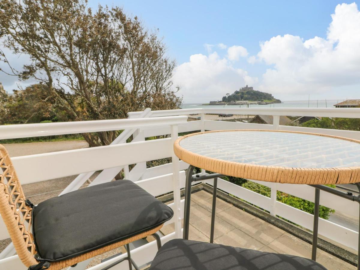 Sea Breeze Villa มาราไซออน ภายนอก รูปภาพ