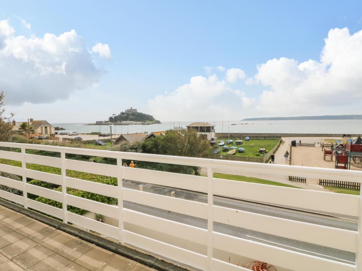 Sea Breeze Villa มาราไซออน ภายนอก รูปภาพ